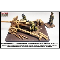 Equipment Bases - Medium Gun Bases (for gun and crew) 28mm WWII FRONTLINE GAMES