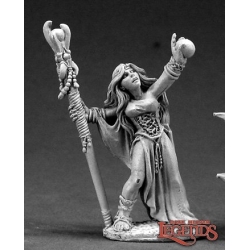 Sarah the Seeress Human Sorcerer DARK HEAVEN LEGENDS REAPER MINIATURES